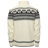 Norwegian Troyer white