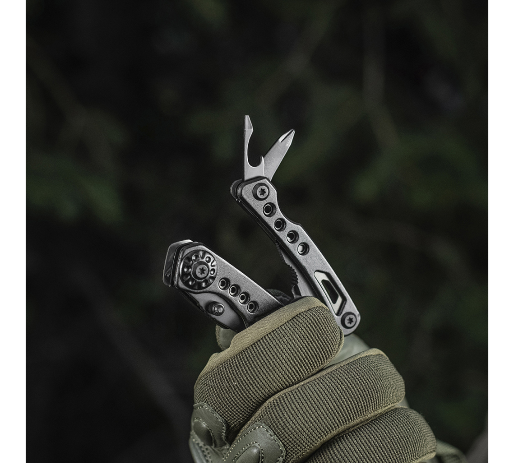 Multitool M-Tac Multiwerkzeug Typ 6, stal nierdzewna 402, z nylonowym pokrowcem