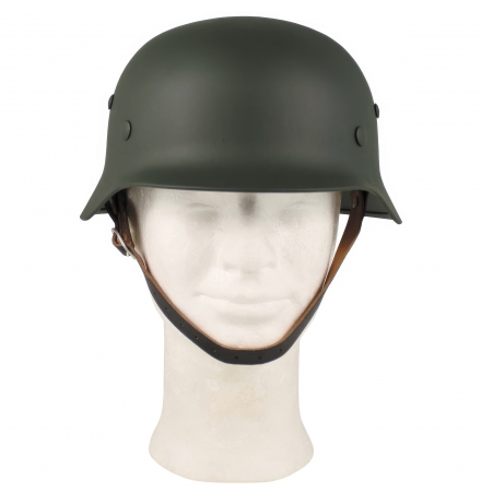Stahlhelm WW II oliv mit Leder-Innenteil