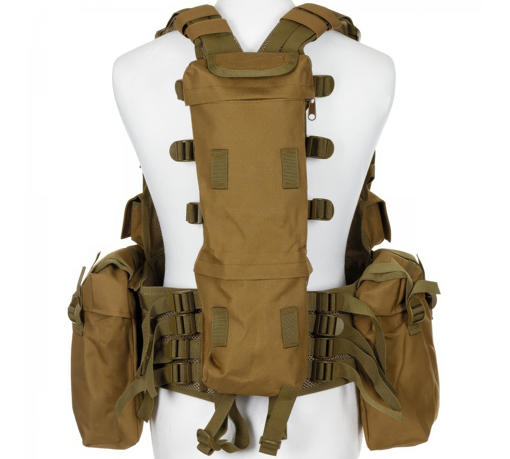 Tactical Weste div. Taschen coyote tan