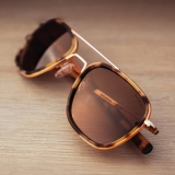 Randolph Aviator Fusion - 23k Gold | Dark Caramel Tortoise Inlay | Cape Sand (Polarized)