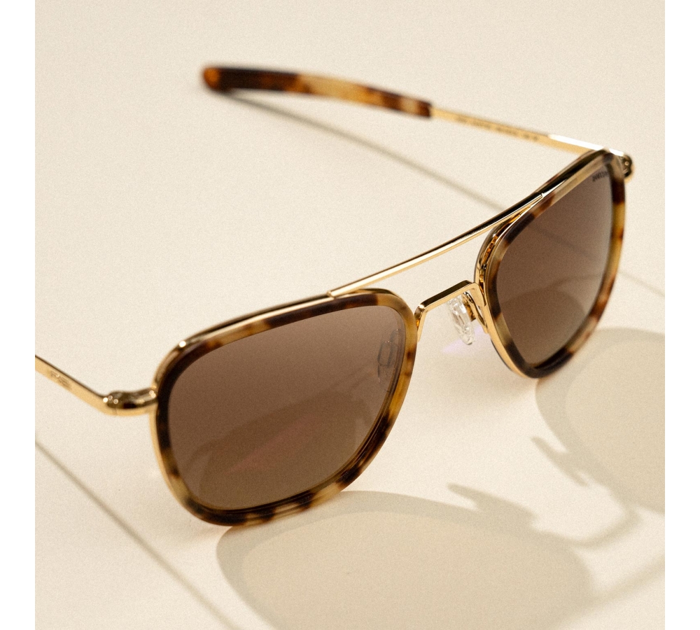 Randolph Aviator Fusion - 23k Gold | Dark Caramel Tortoise Inlay | Cape Sand (Polarized)